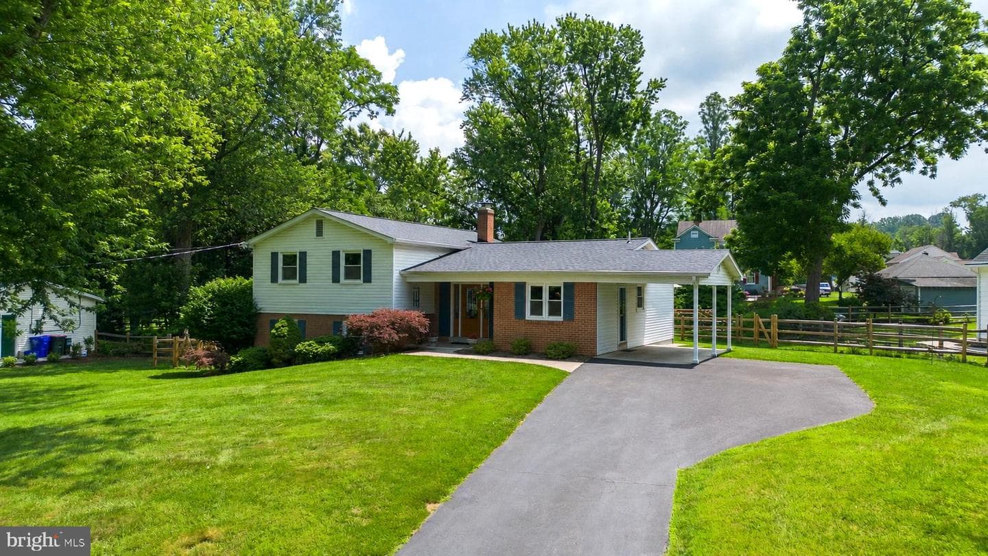 16517 Jilrick Street, Rockville