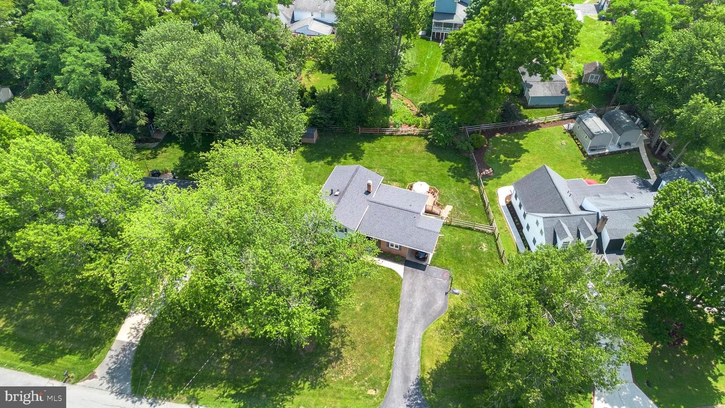 16517 Jilrick Street photo 3