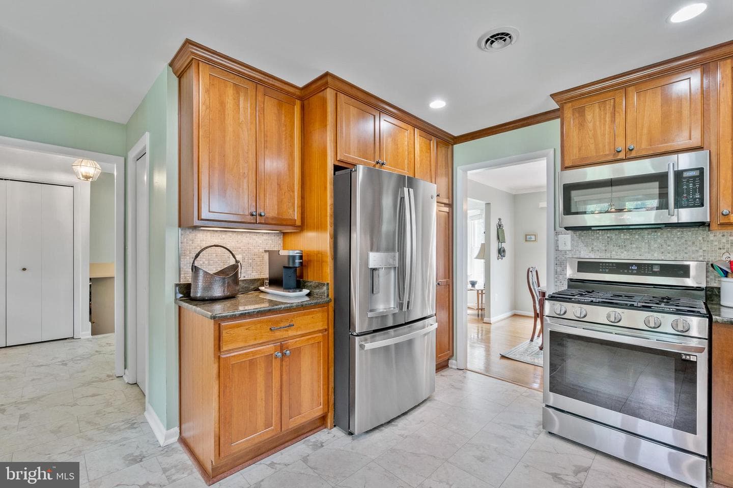 16517 Jilrick Street photo 7