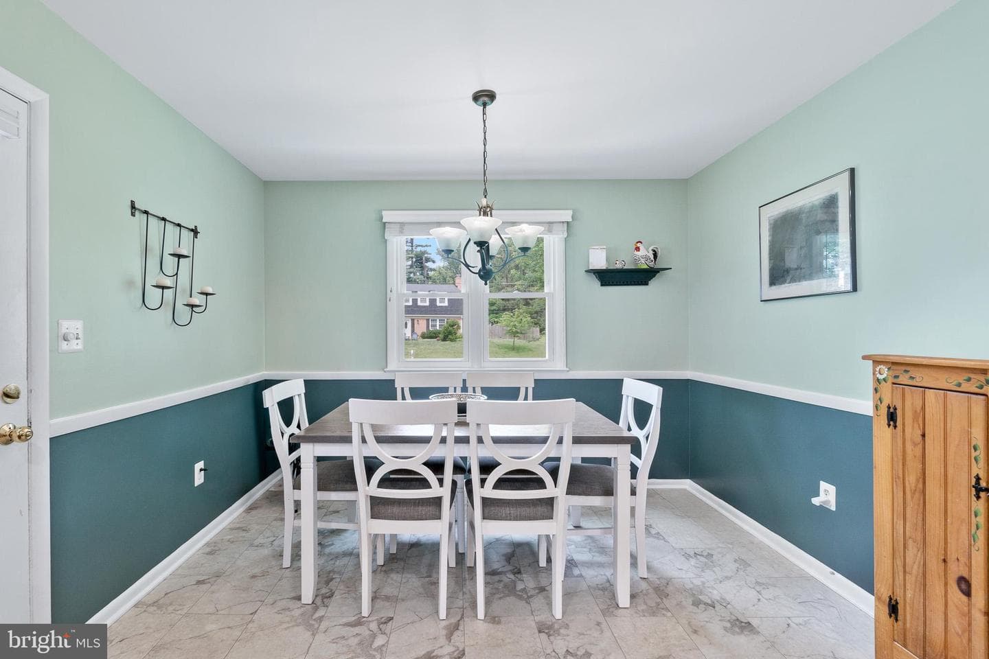 16517 Jilrick Street photo 8