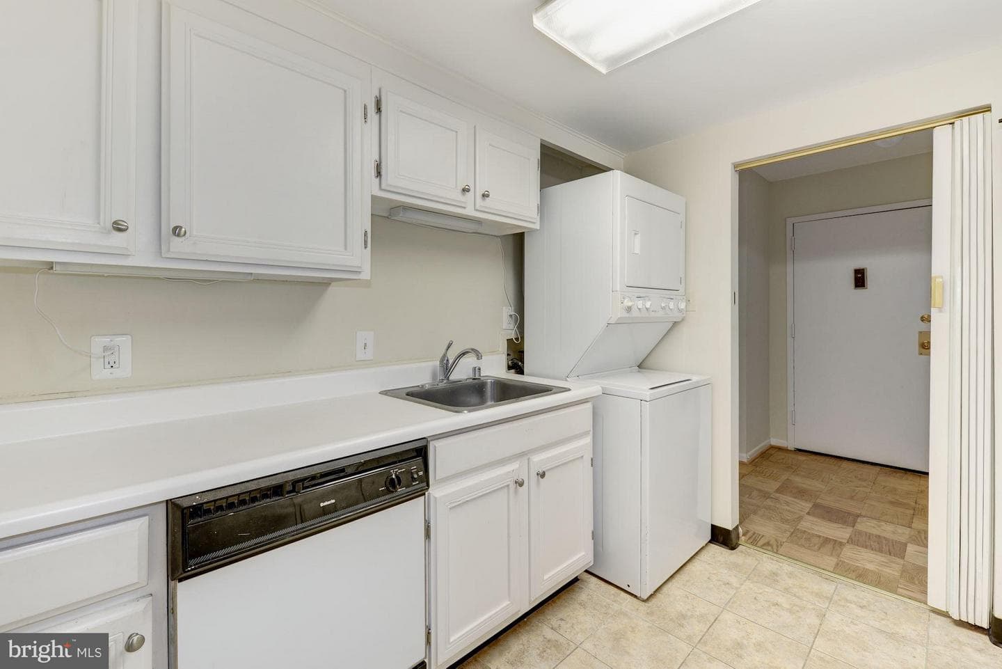 4601 Park Avenue #815q photo 8