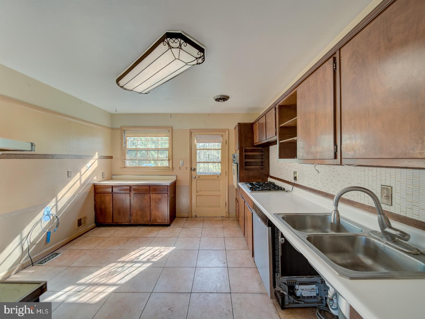 9842 Belhaven Road photo 13