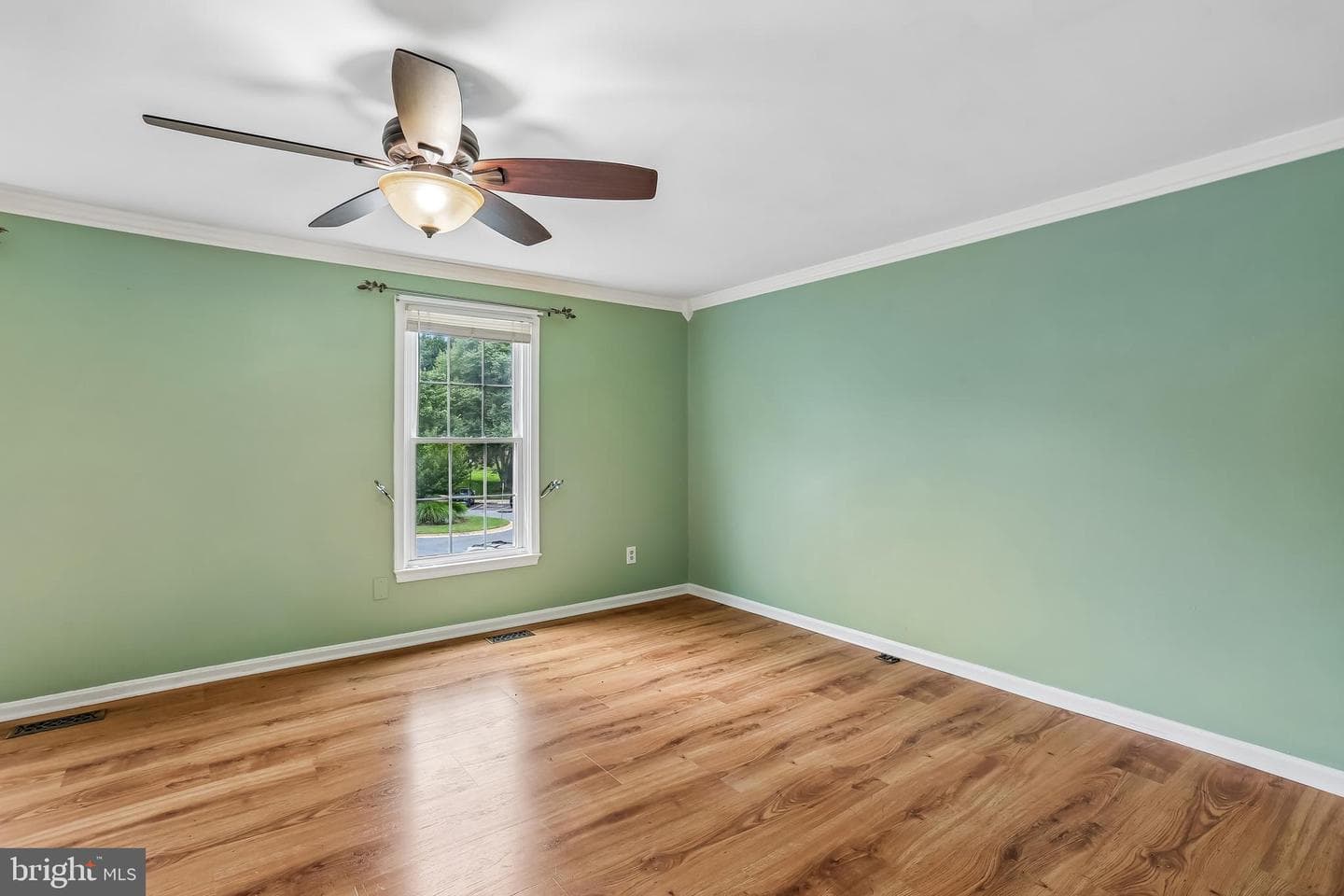 17014 Catalpa photo 18
