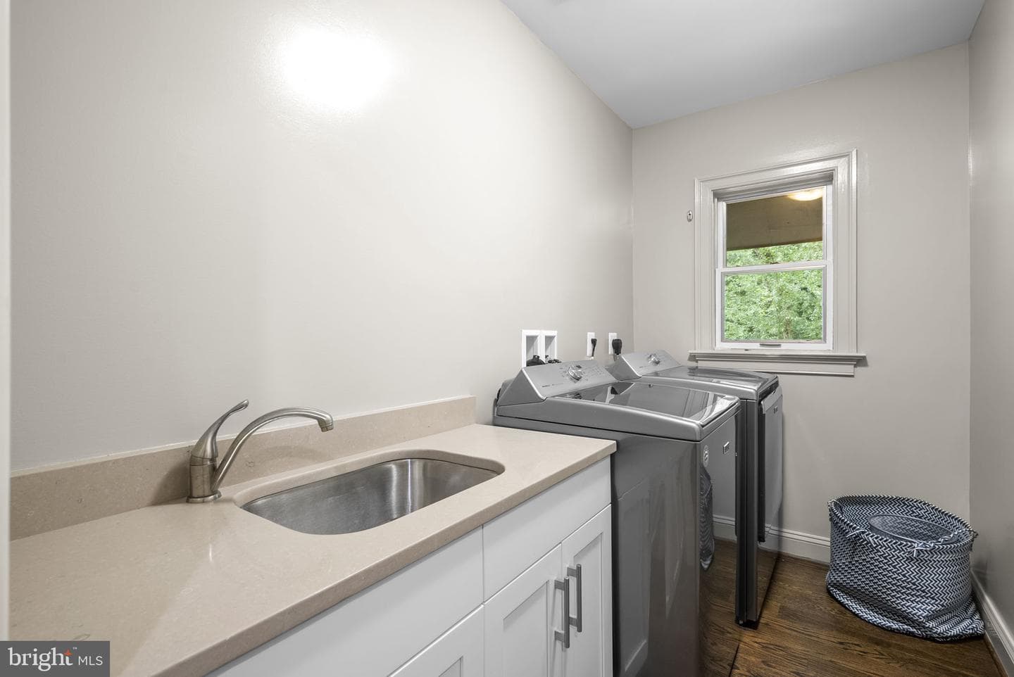 8025 Riverside Drive photo 45