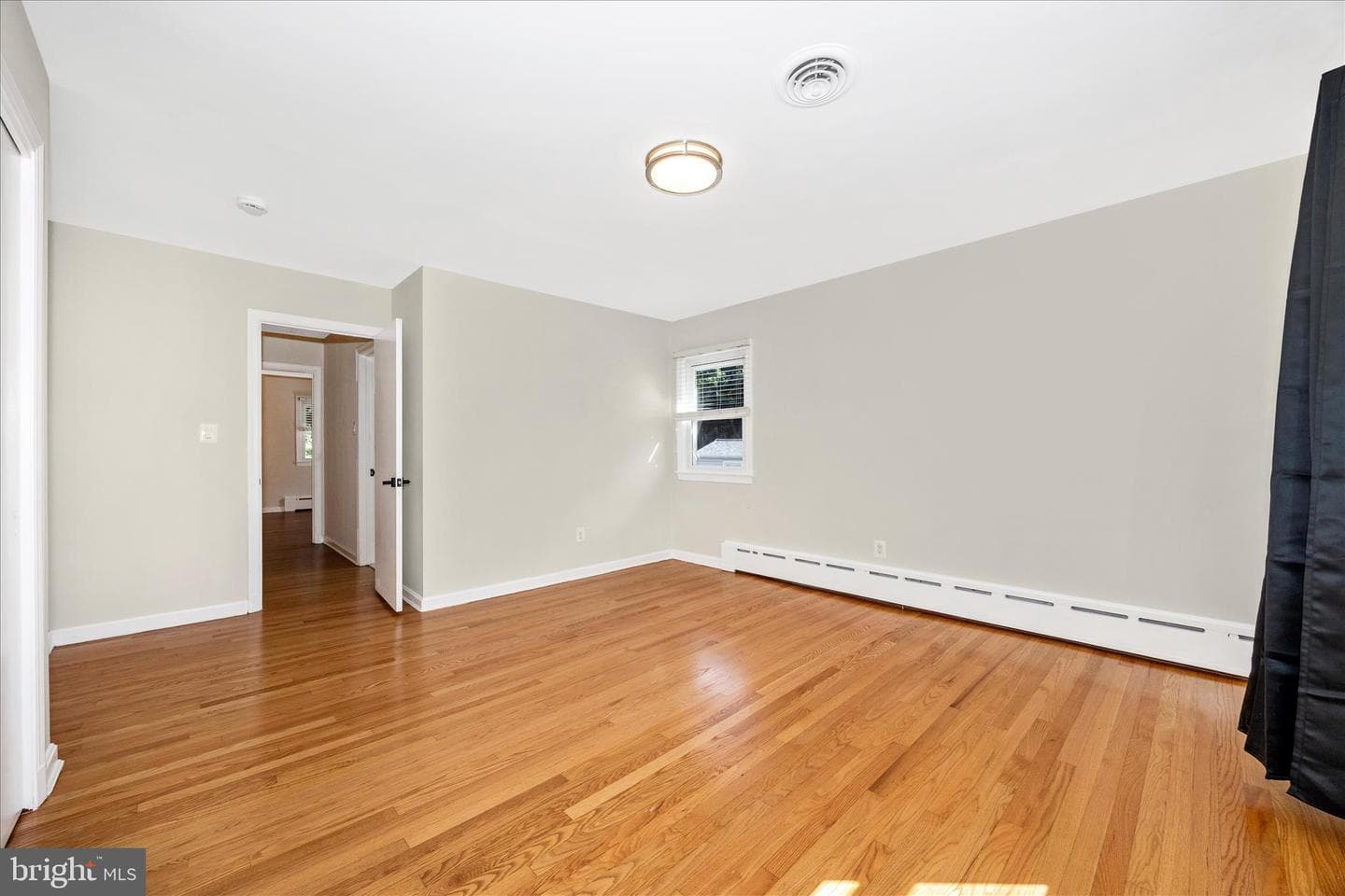 16215 Redland Road photo 23