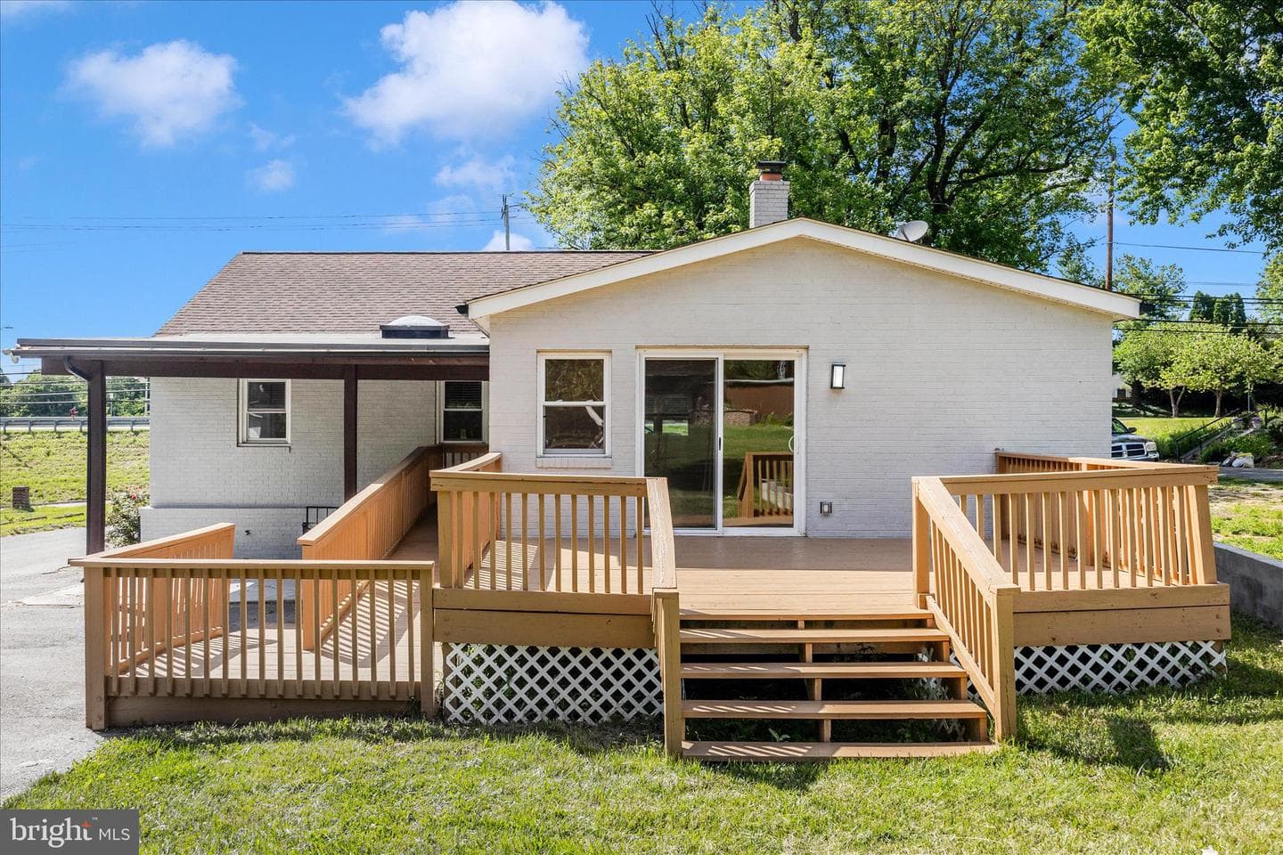16215 Redland Road photo 39