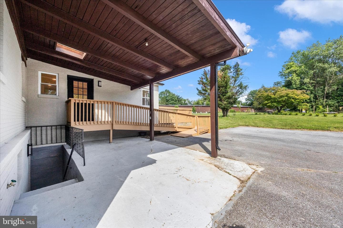 16215 Redland Road photo 44