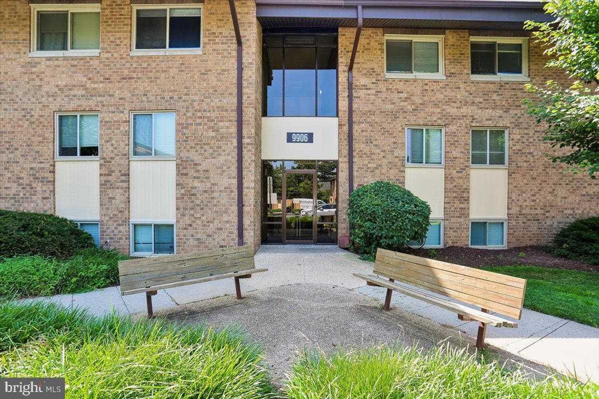 9906 Walker House Rd # 6, Montgomery Village