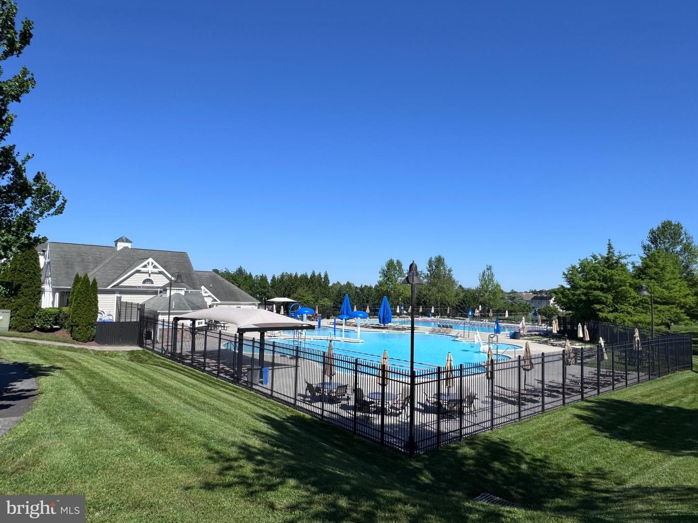 14241 Kings Crossing Blvd # 311 photo 16