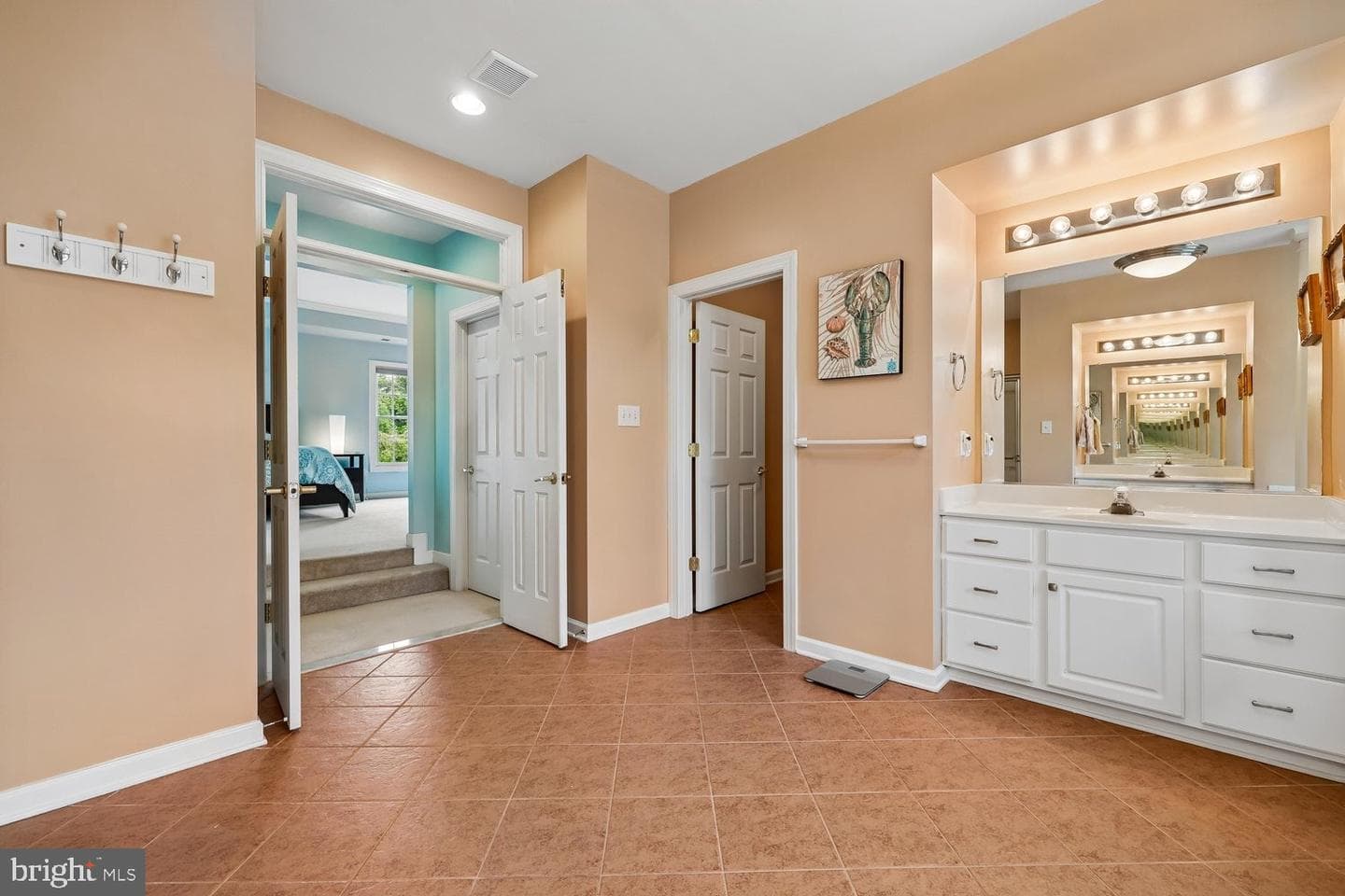 21201 Hickory Forest Way photo 38
