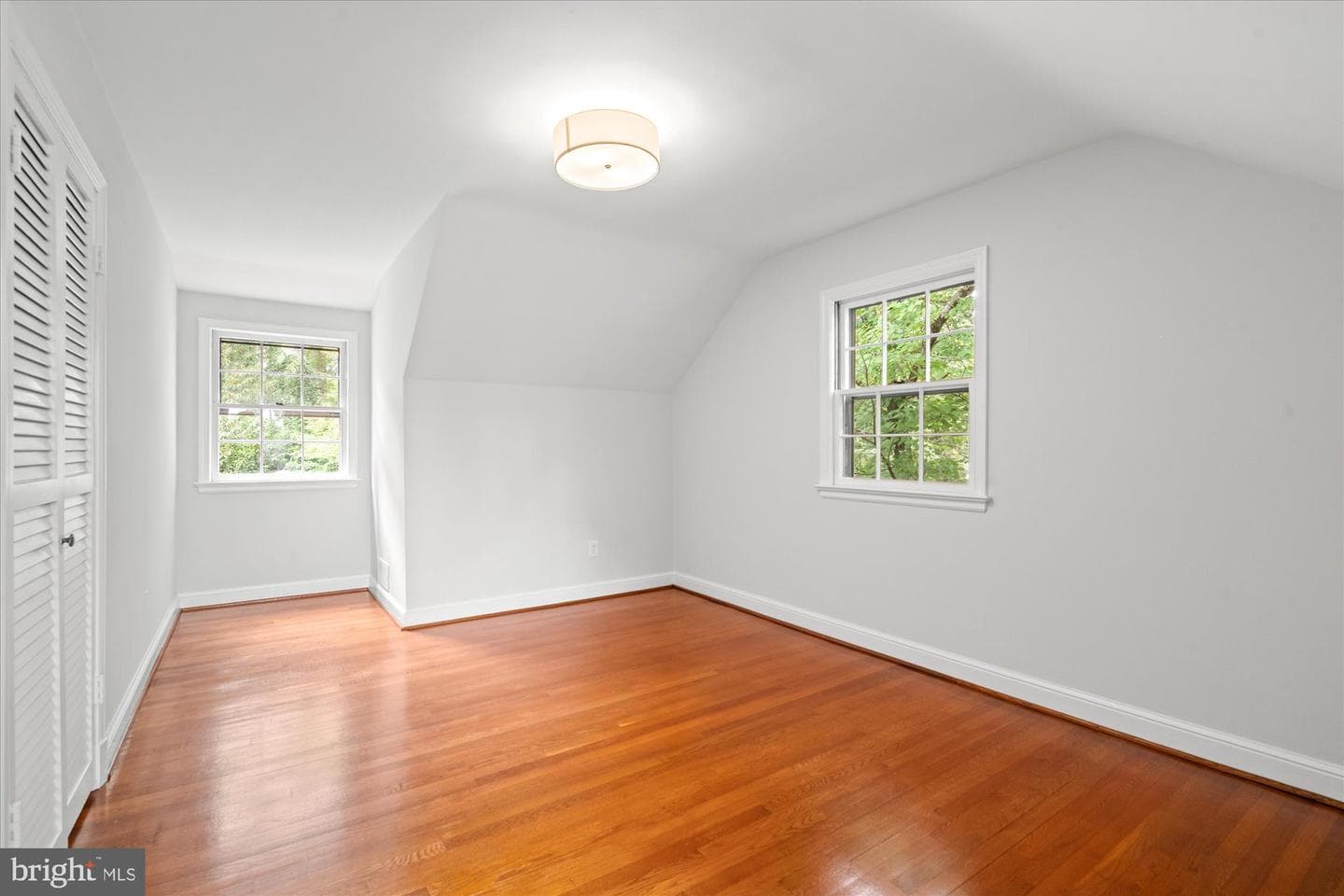 5016 Scarsdale Road photo 22