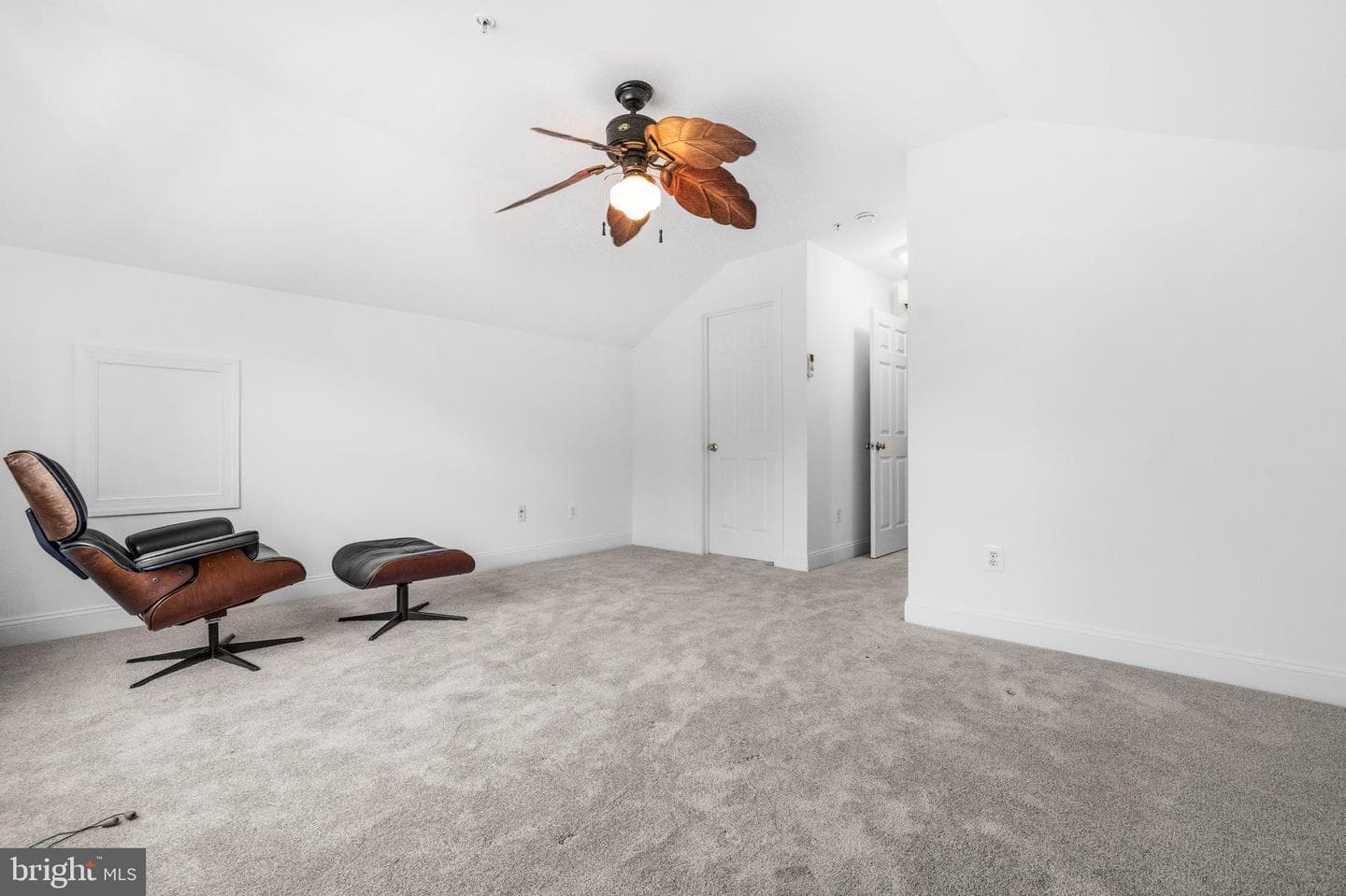 9421 Holland Ave photo 42