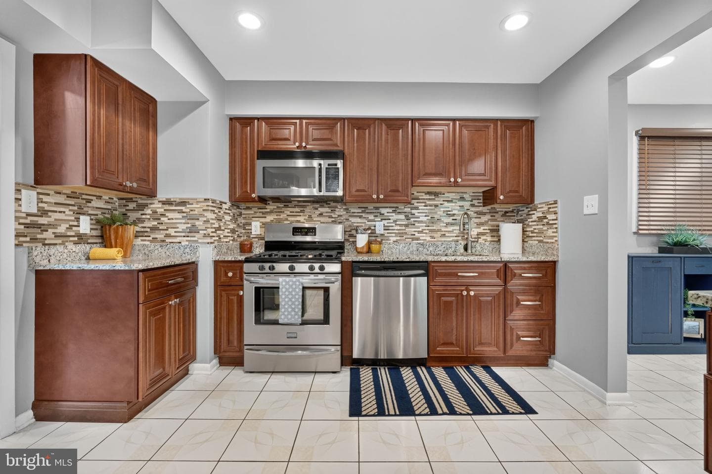 13804 Drake Drive photo 15