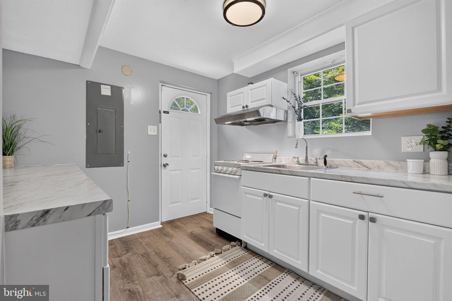 13804 Drake Drive photo 39