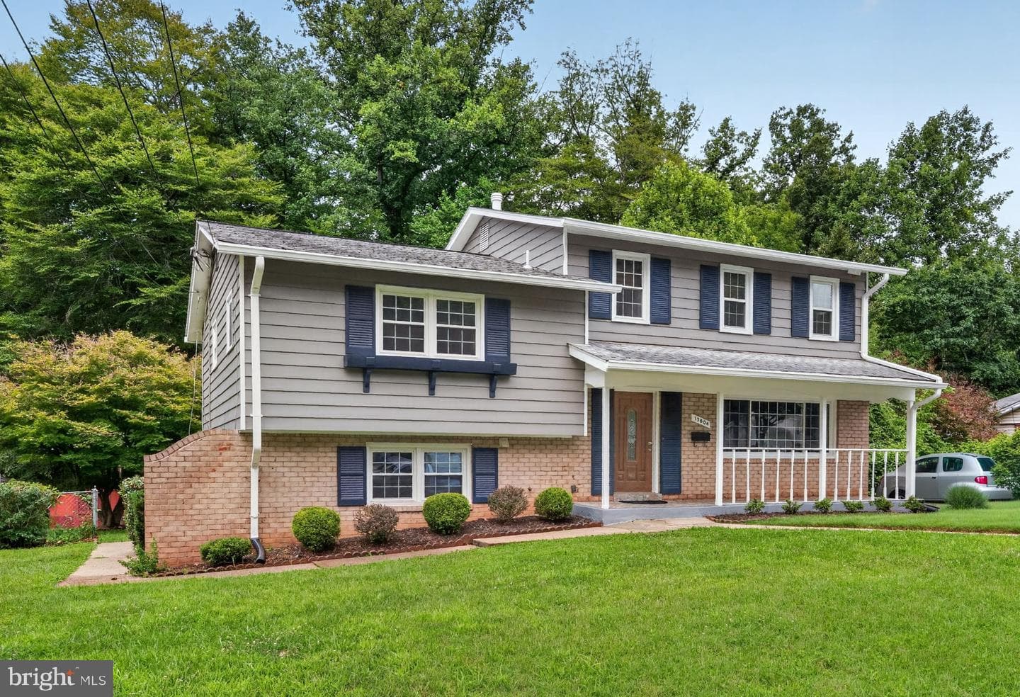 13804 Drake Drive photo 5