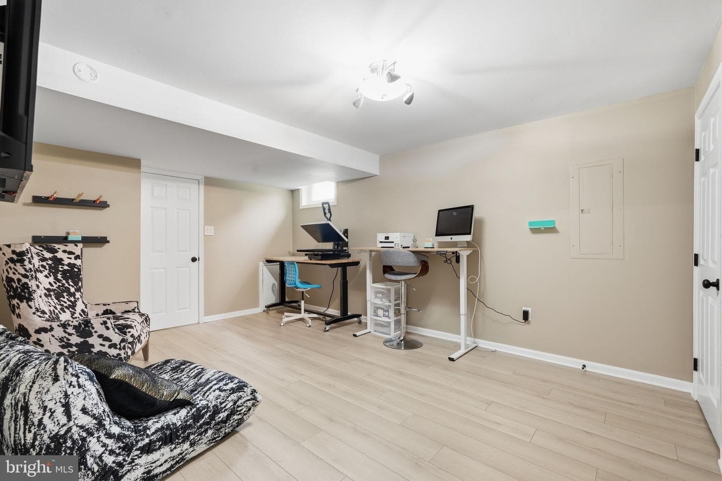 118 Upshire Circle photo 29