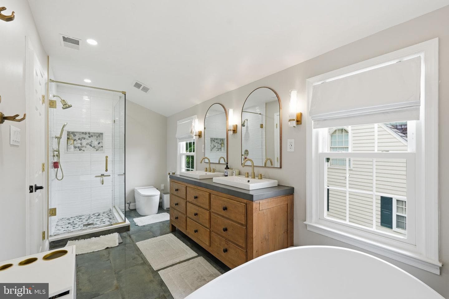 118 Upshire Circle photo 51