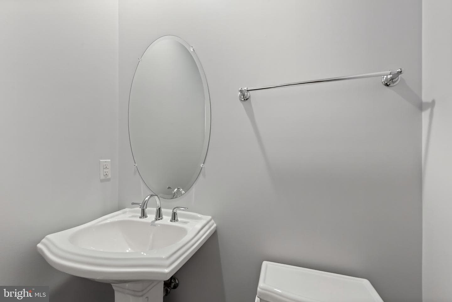 12613 Macaulay Street photo 10