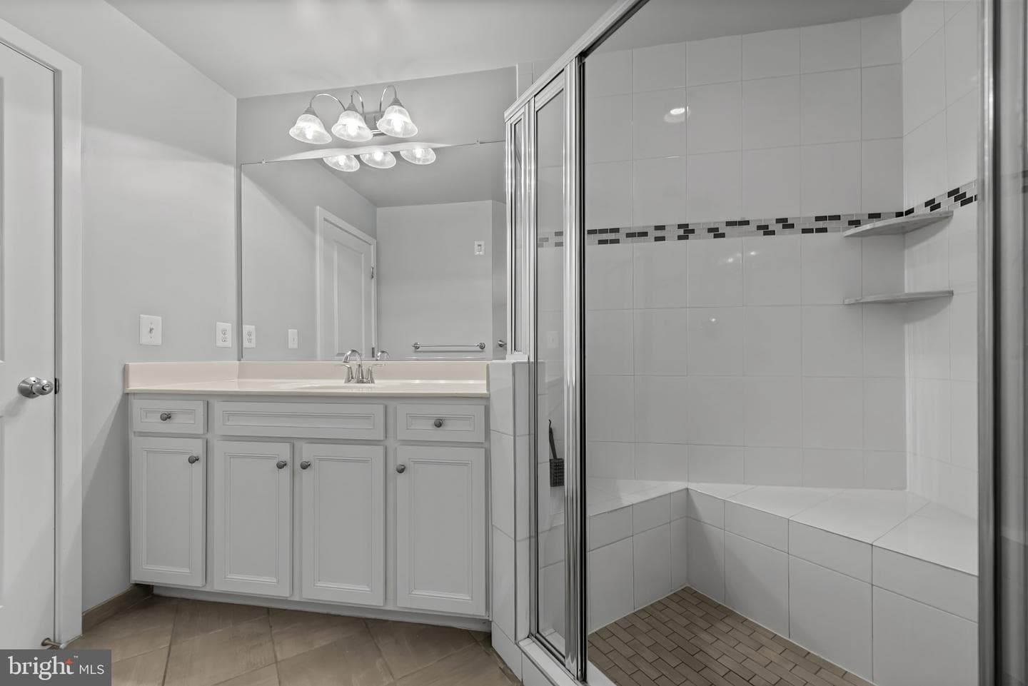12613 Macaulay Street photo 39