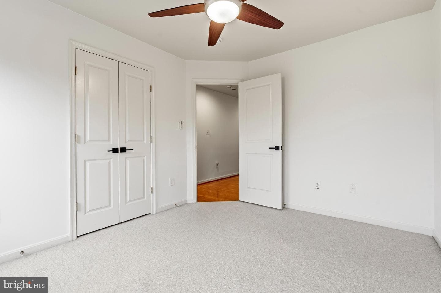 22409 Brook Point Way photo 38