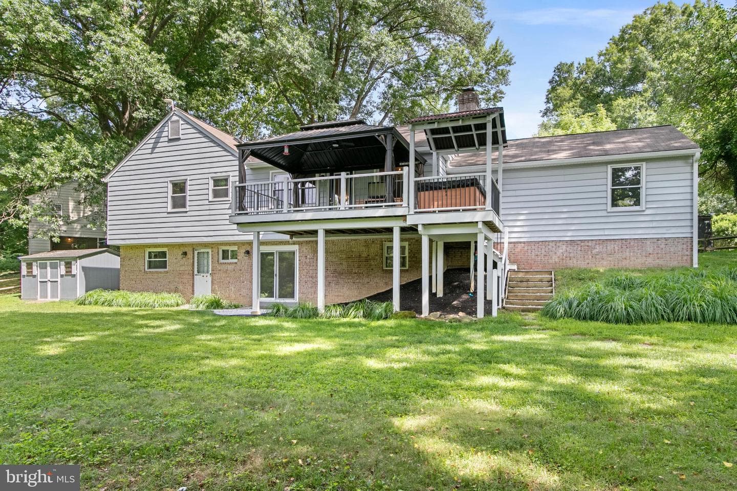 2209 Coffeewood Court photo 3