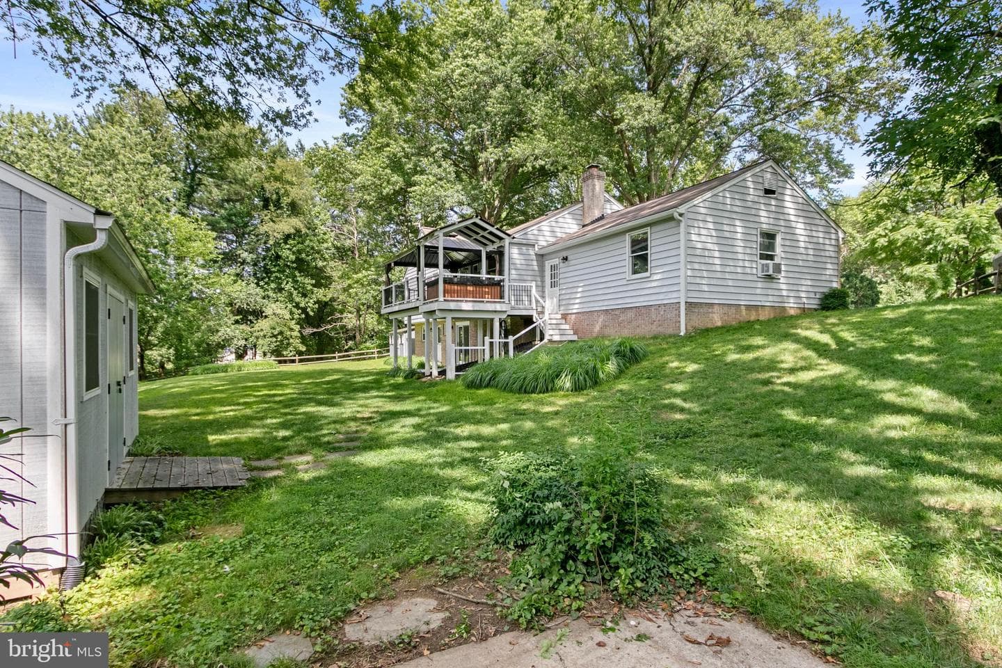2209 Coffeewood Court photo 5
