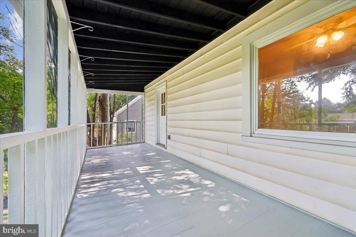 10404 Amherst Avenue photo 36