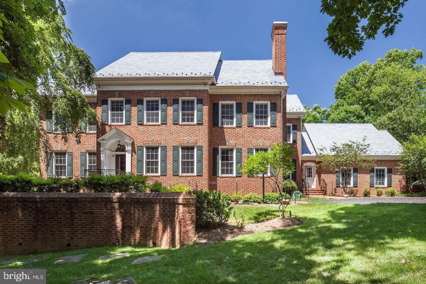 9909 Avenel Farm Drive, Potomac