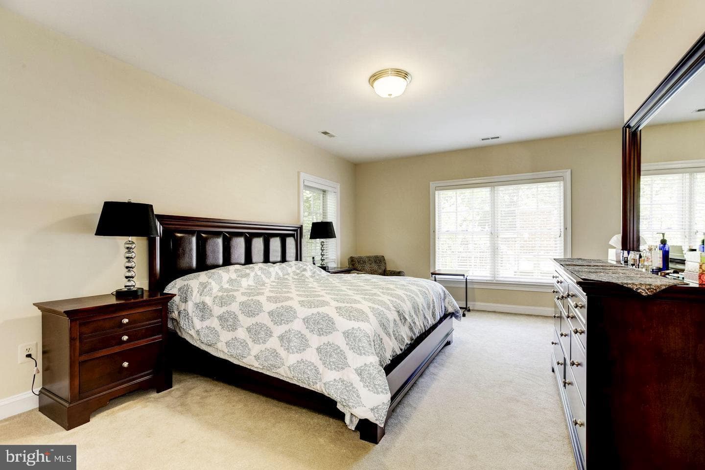 9909 Avenel Farm Drive photo 20