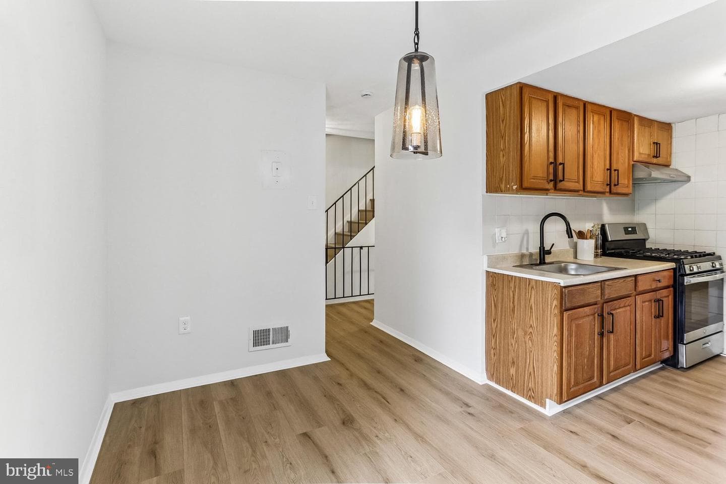 11191 Columbia Pike #41 photo 13