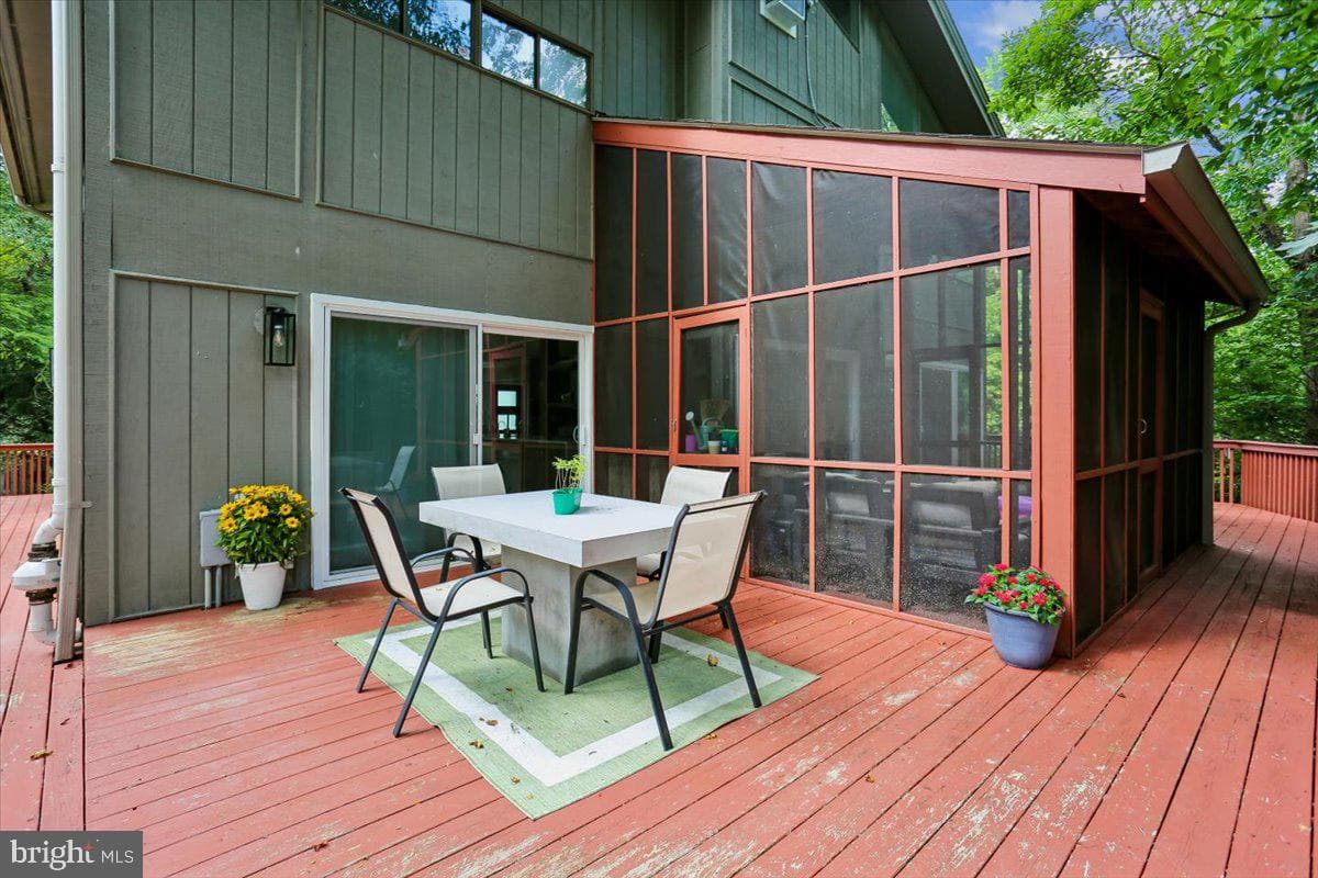 7614 Carteret Road photo 25
