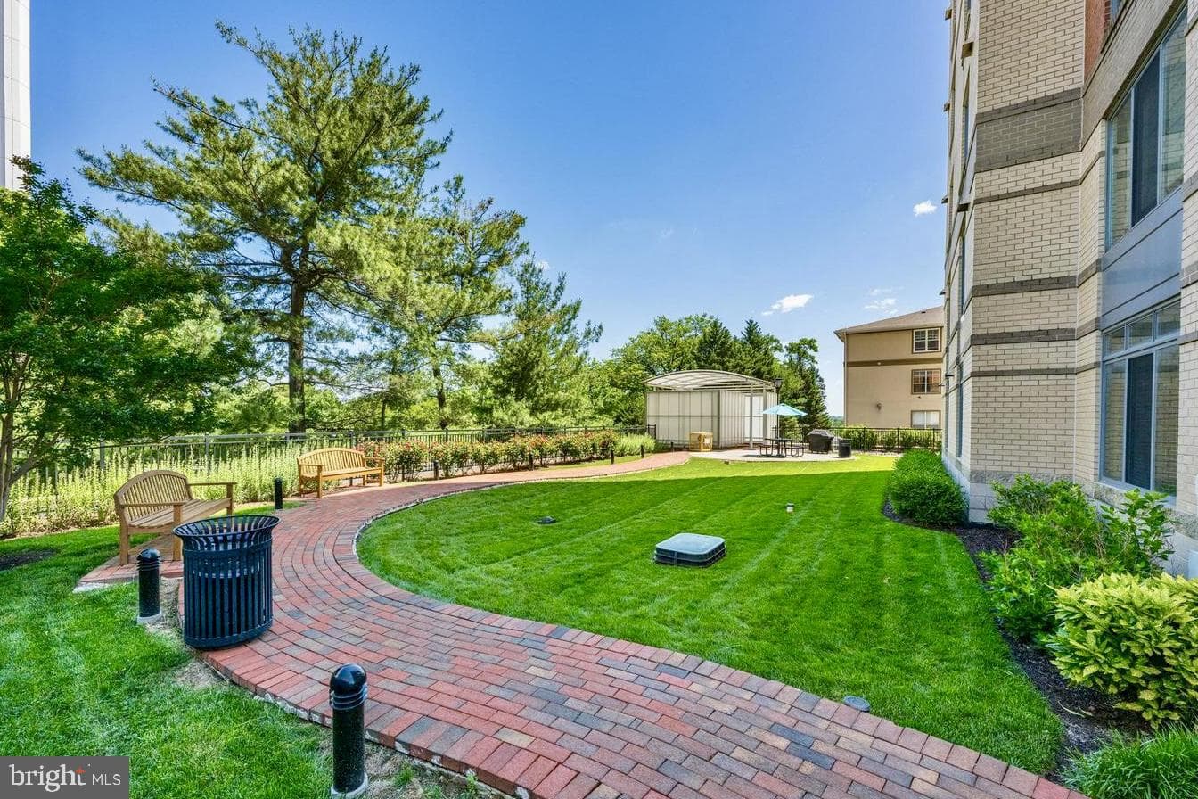 11710 Old Georgetown Road #225 photo 42