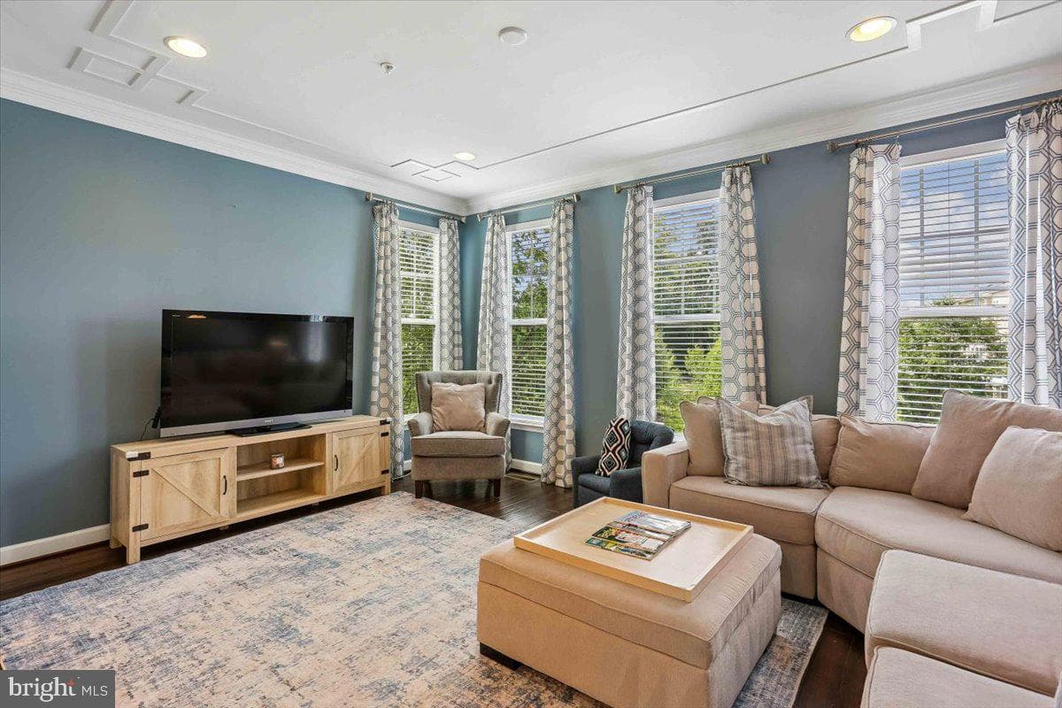 3710 Doc Berlin Drive photo 4