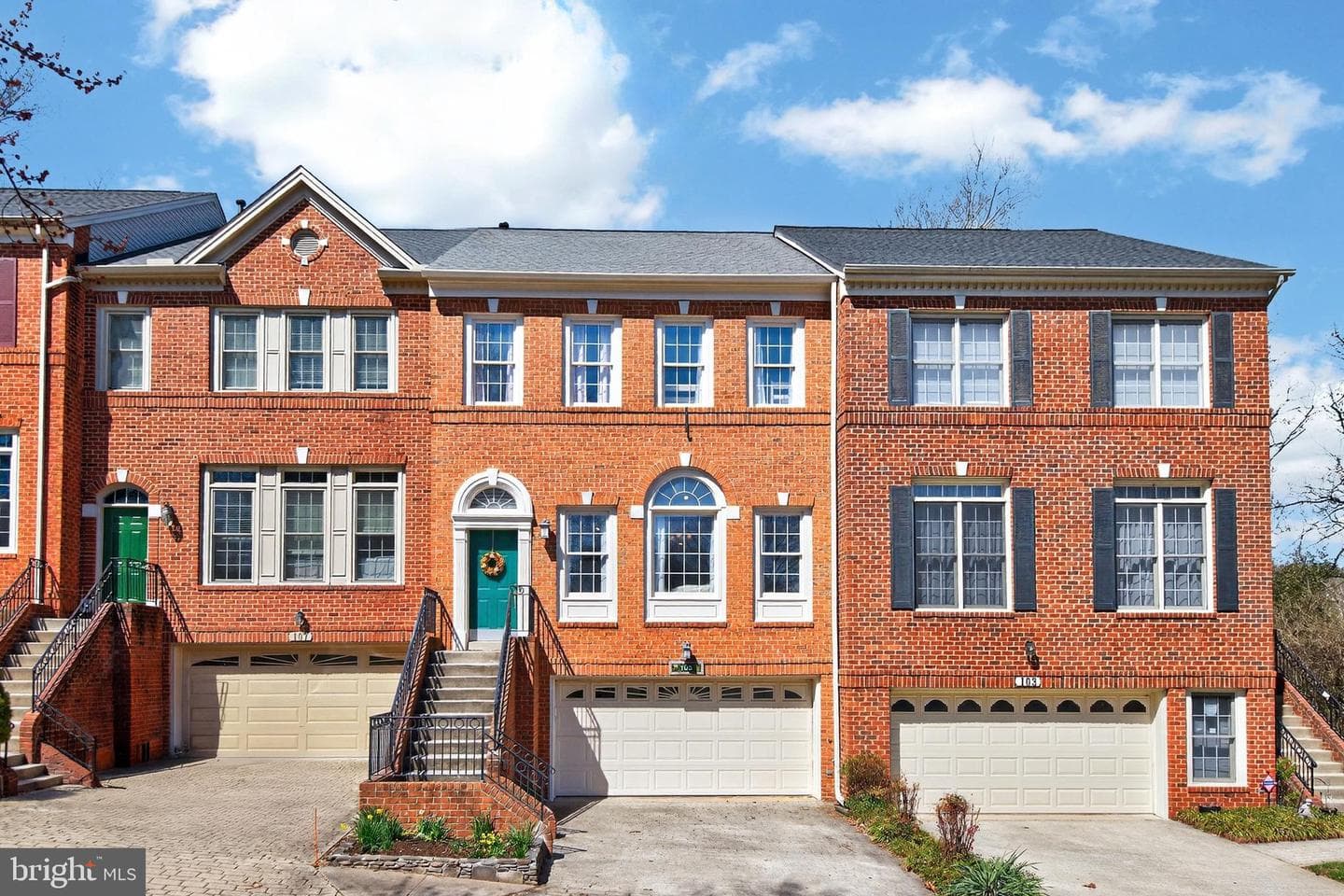 105 Crofton Hill Lane, Rockville