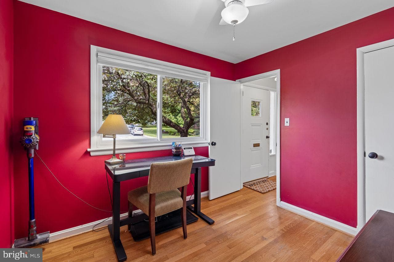 8429 Farrell Drive photo 20