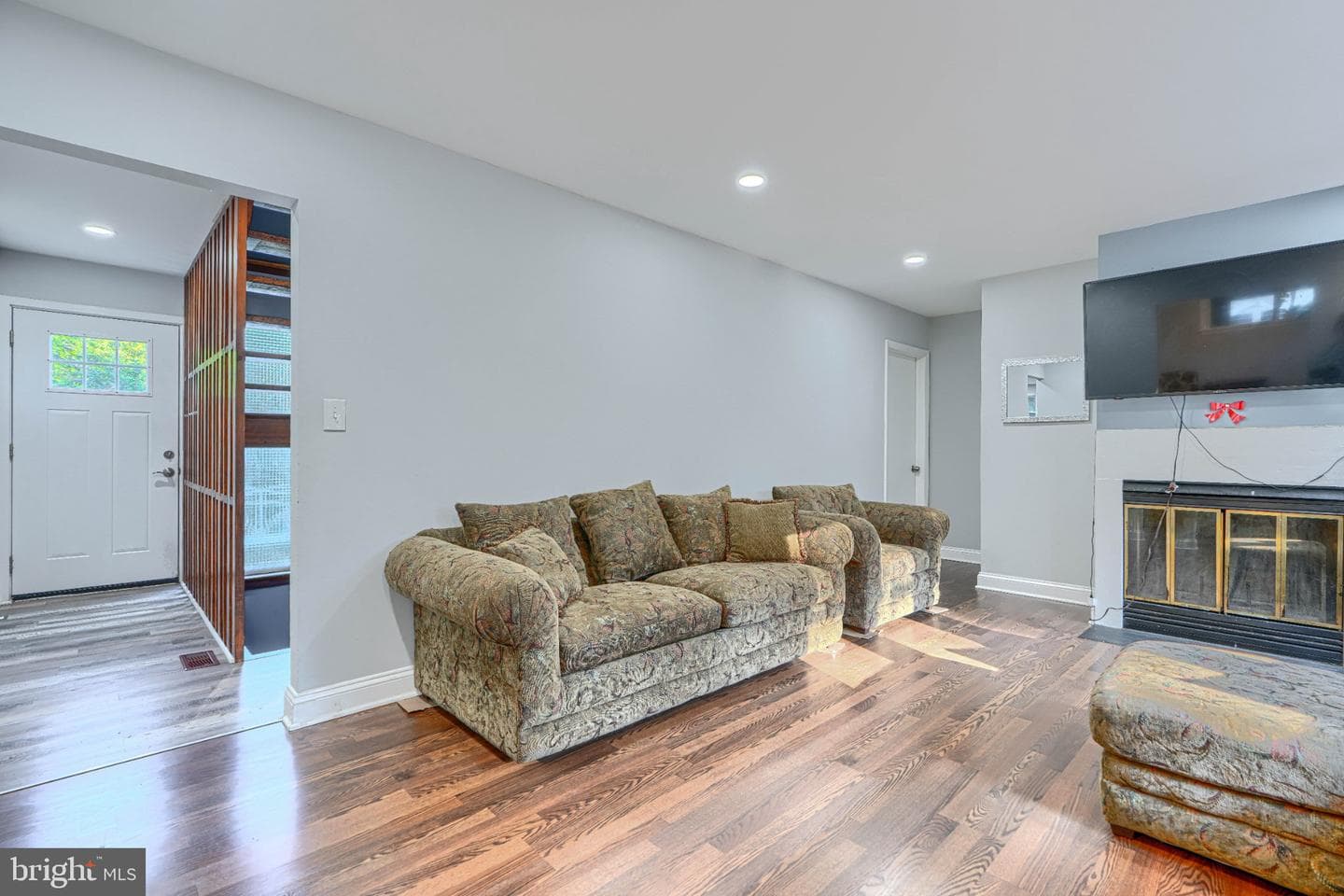 1111 Hornell Drive photo 4