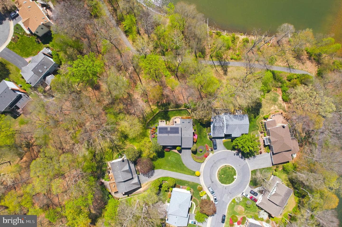 20605 Hazelnut Court photo 14