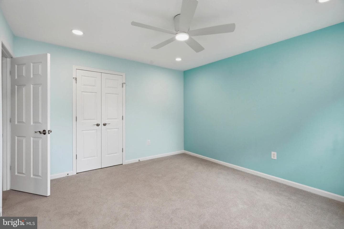 20605 Hazelnut Court photo 50
