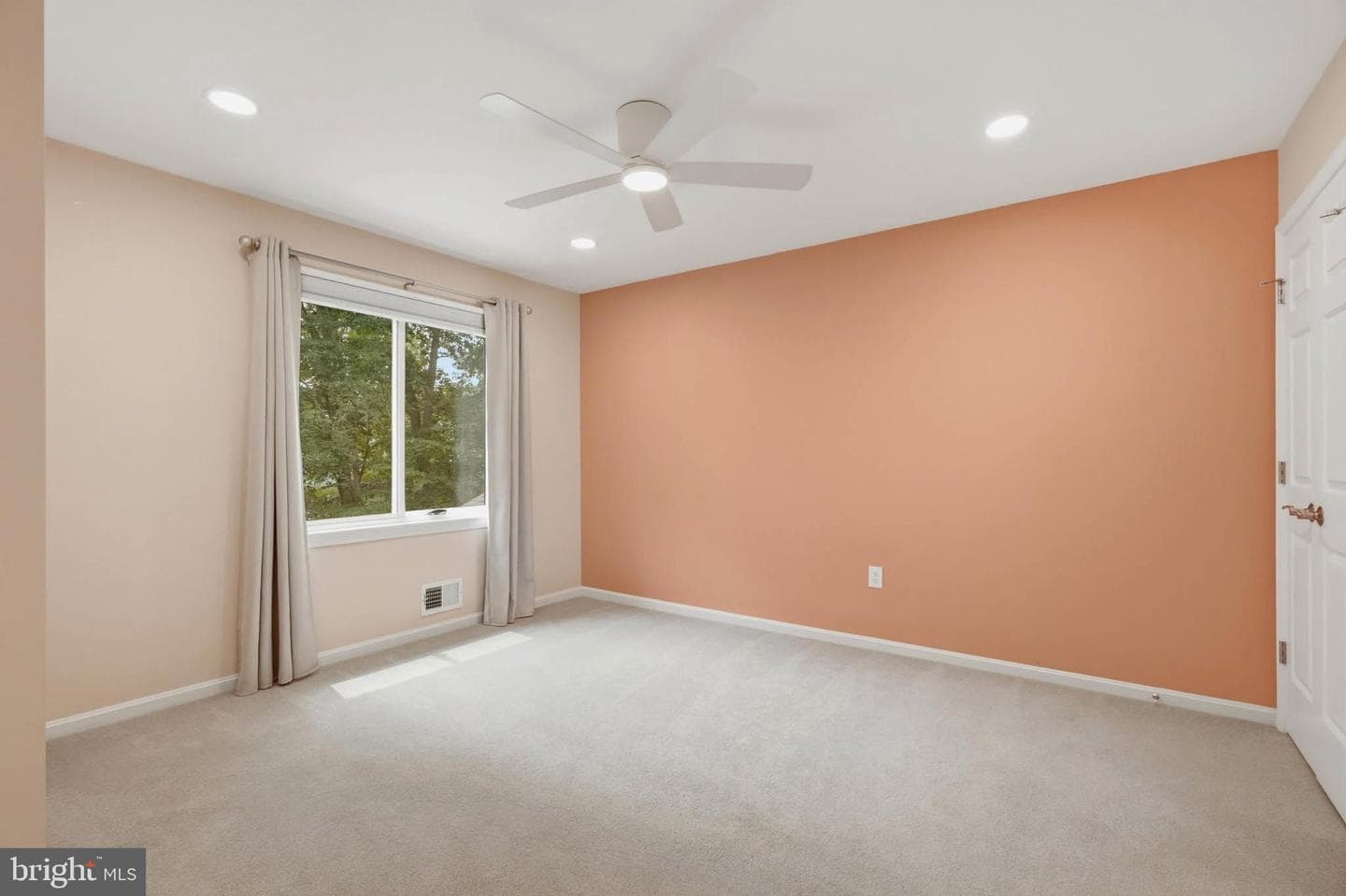 20605 Hazelnut Court photo 51