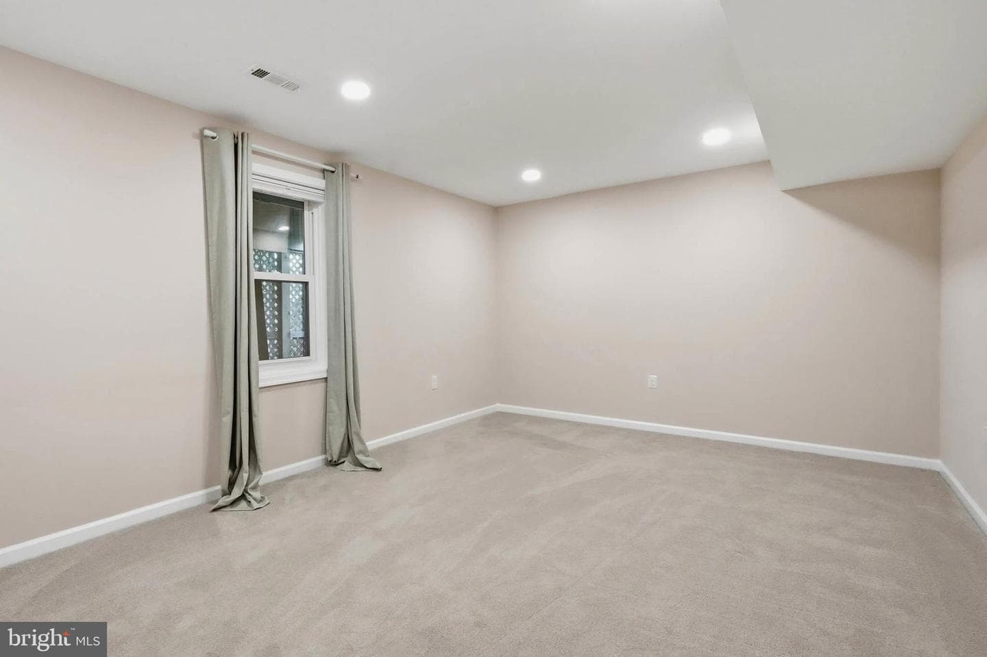 20605 Hazelnut Court photo 59