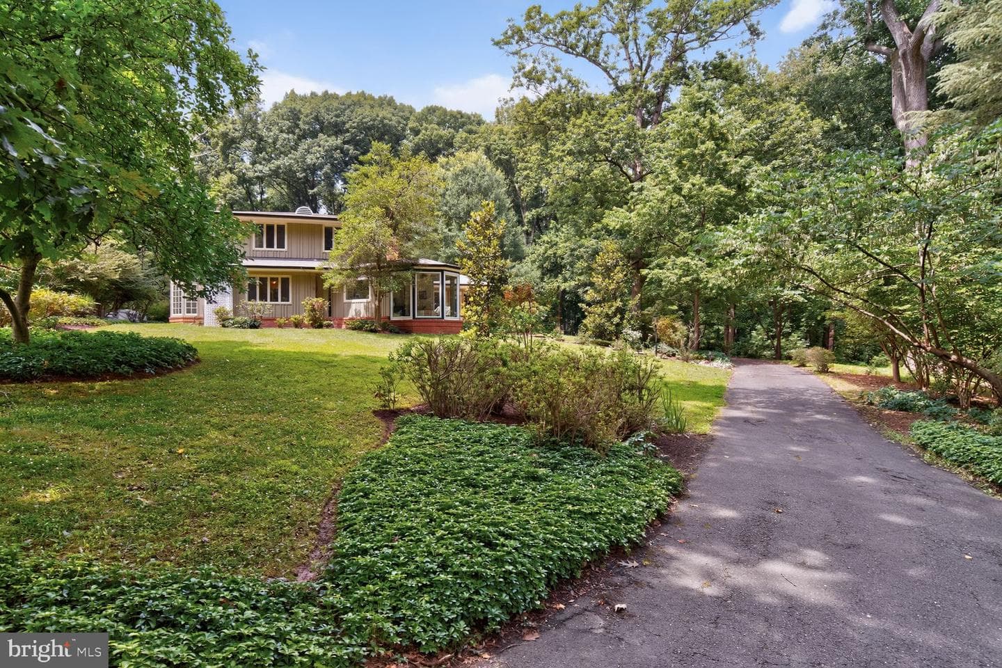 1118 Orchard Way photo 4