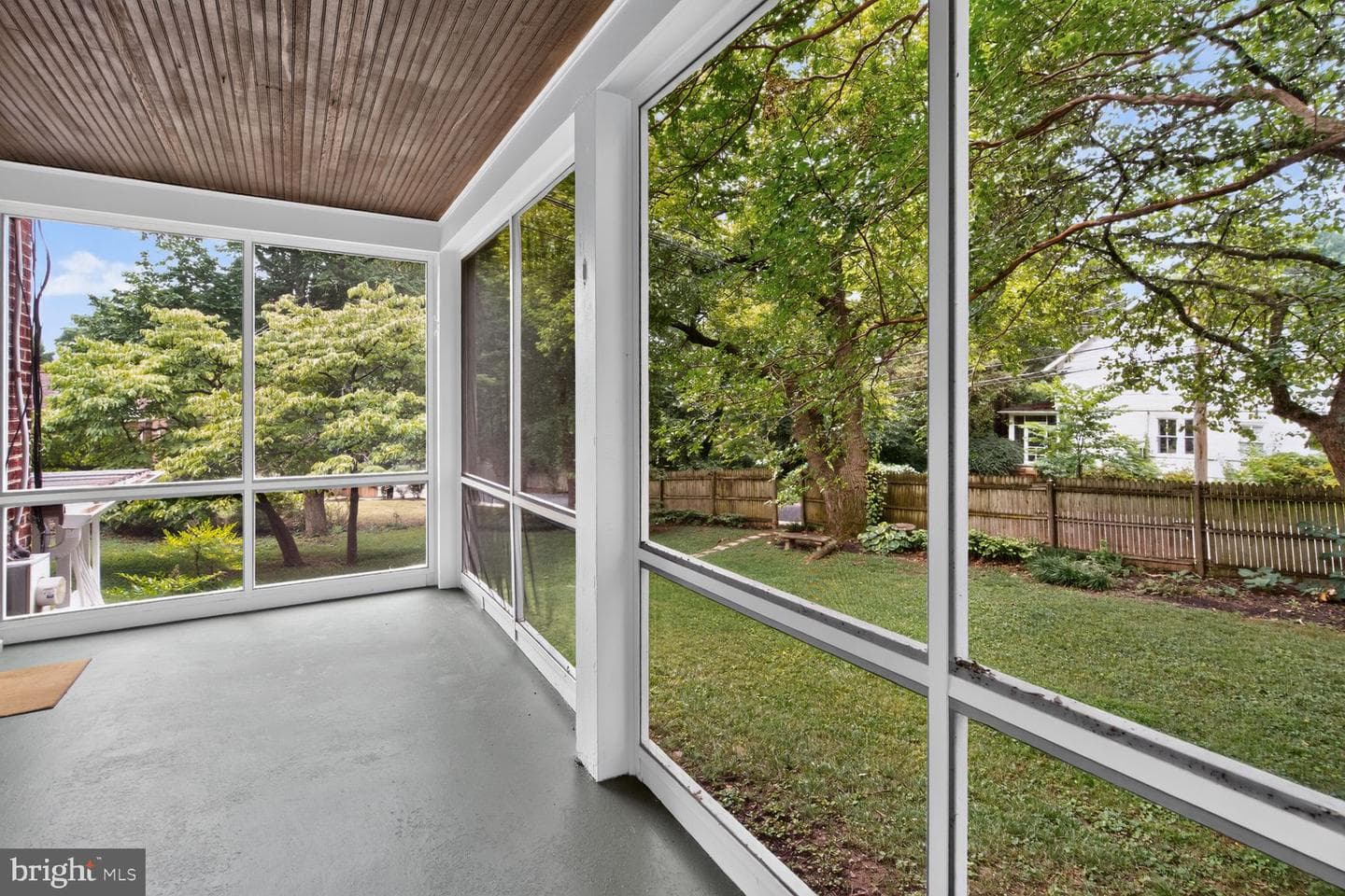 2030 Lanier Drive photo 9