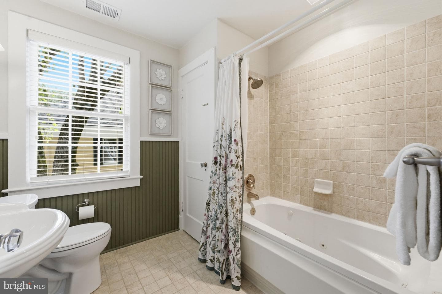 3807 Baltimore Street photo 39