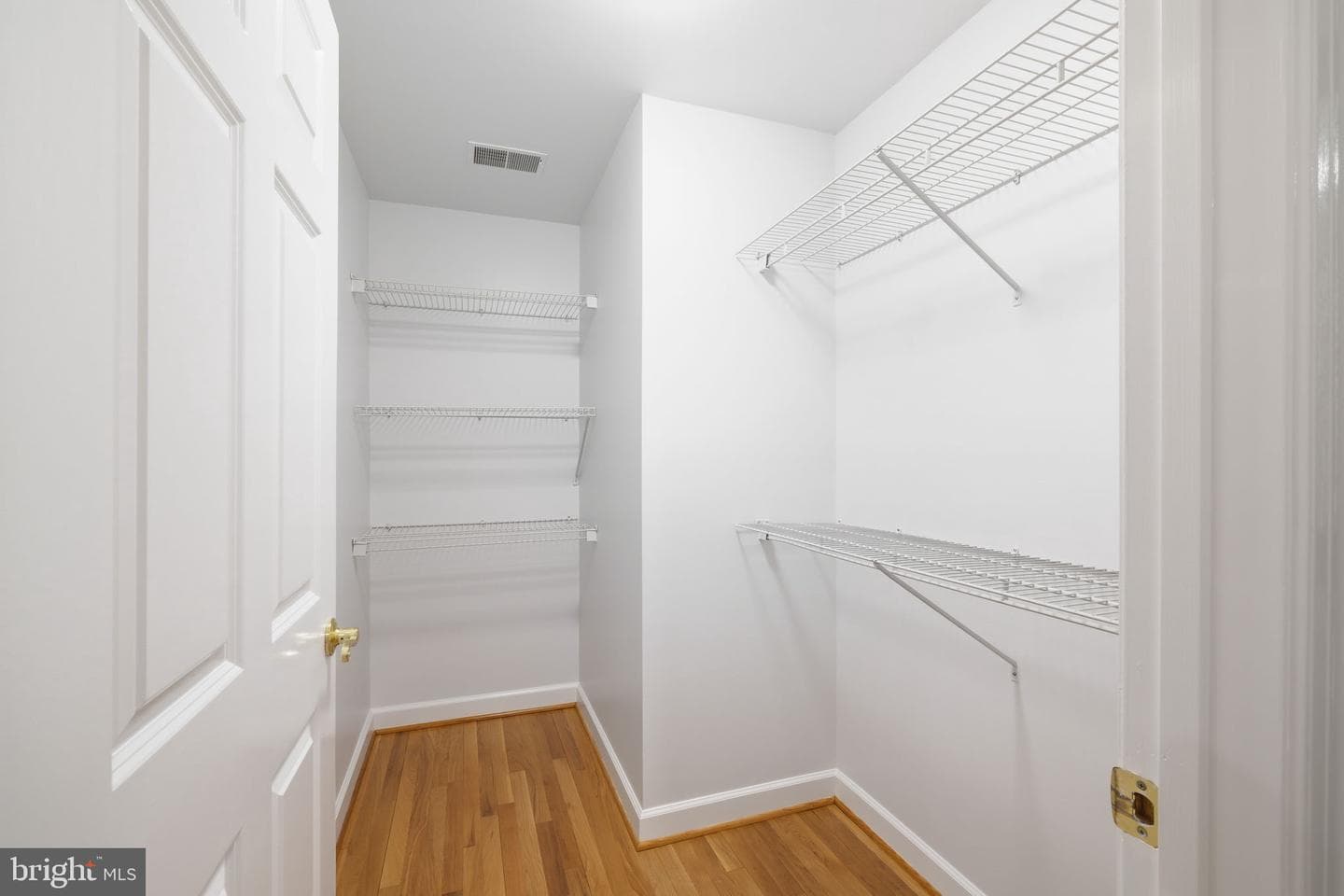 711 Lamberton Drive photo 36
