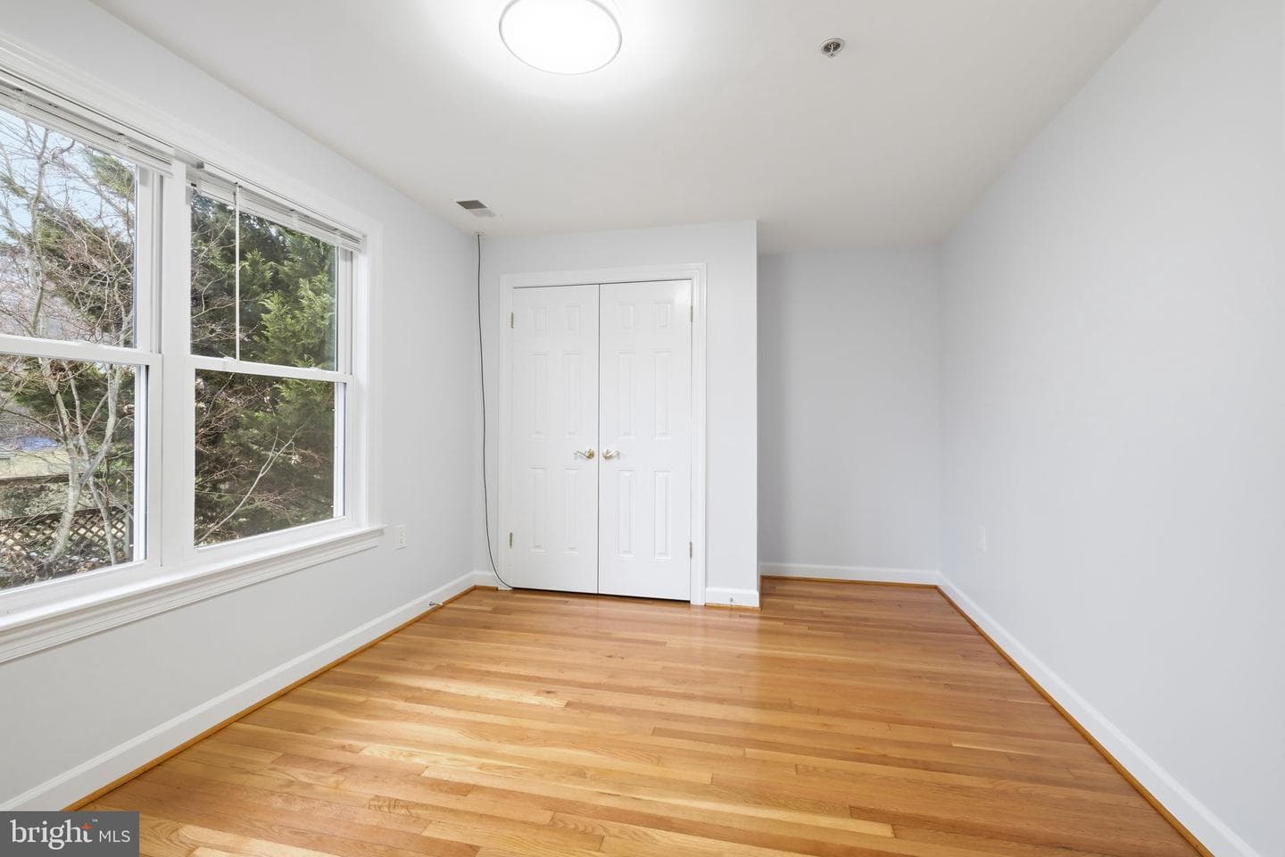 711 Lamberton Drive photo 40