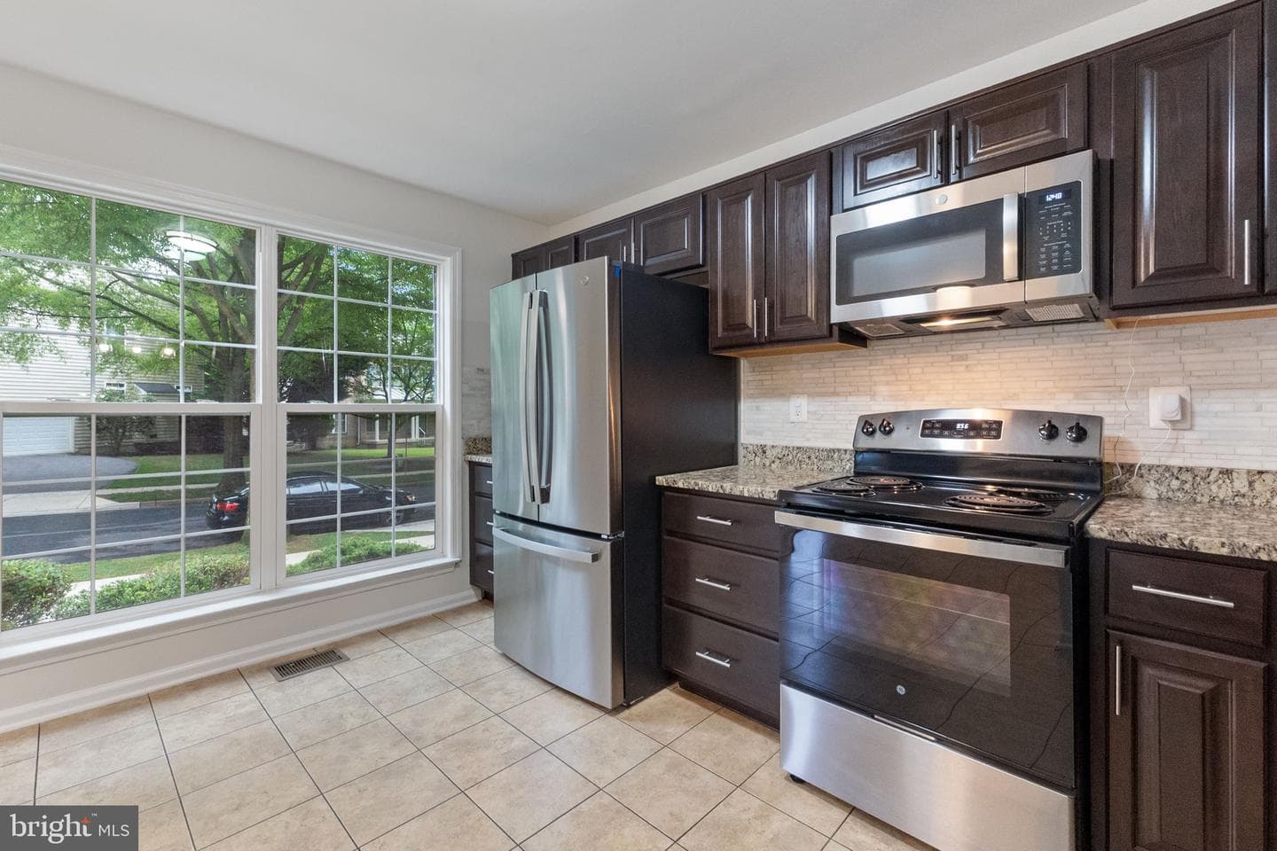 127 Autumn Wind Way photo 3