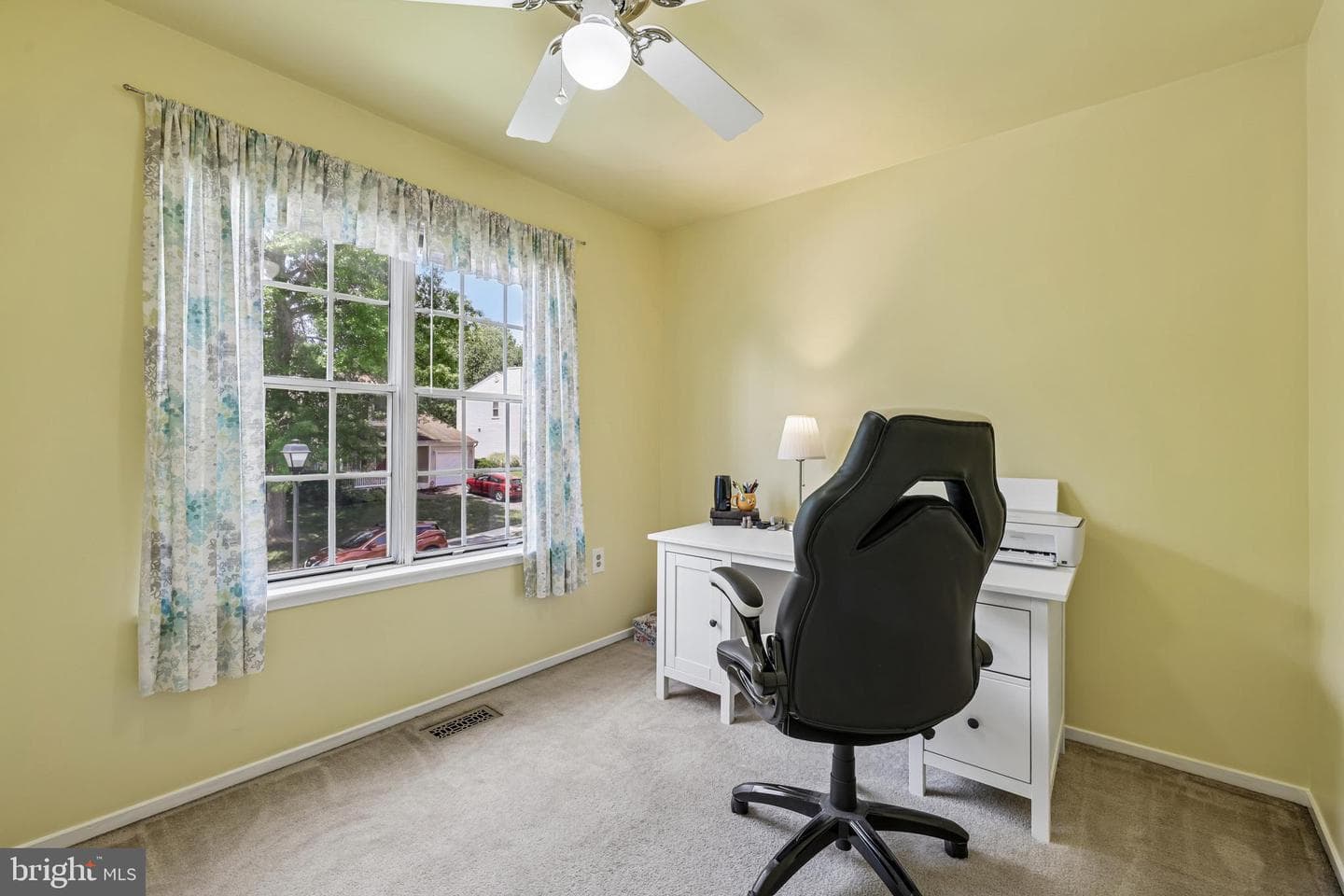 20541 Neerwinder Street photo 25