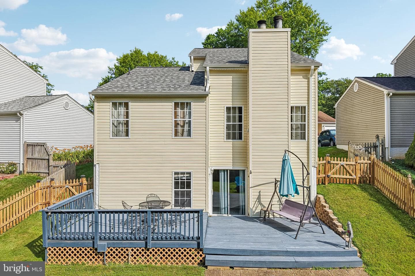 20541 Neerwinder Street photo 38