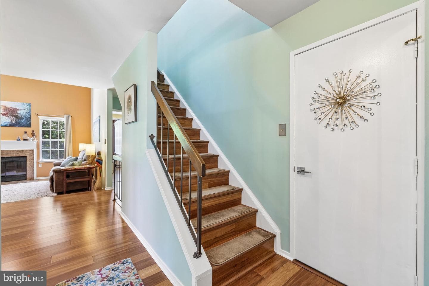 20541 Neerwinder Street photo 5
