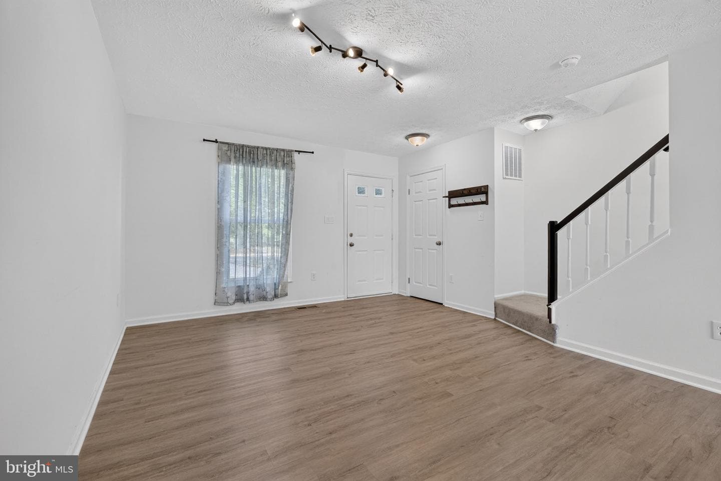 19011 Partridge Wood Drive photo 7